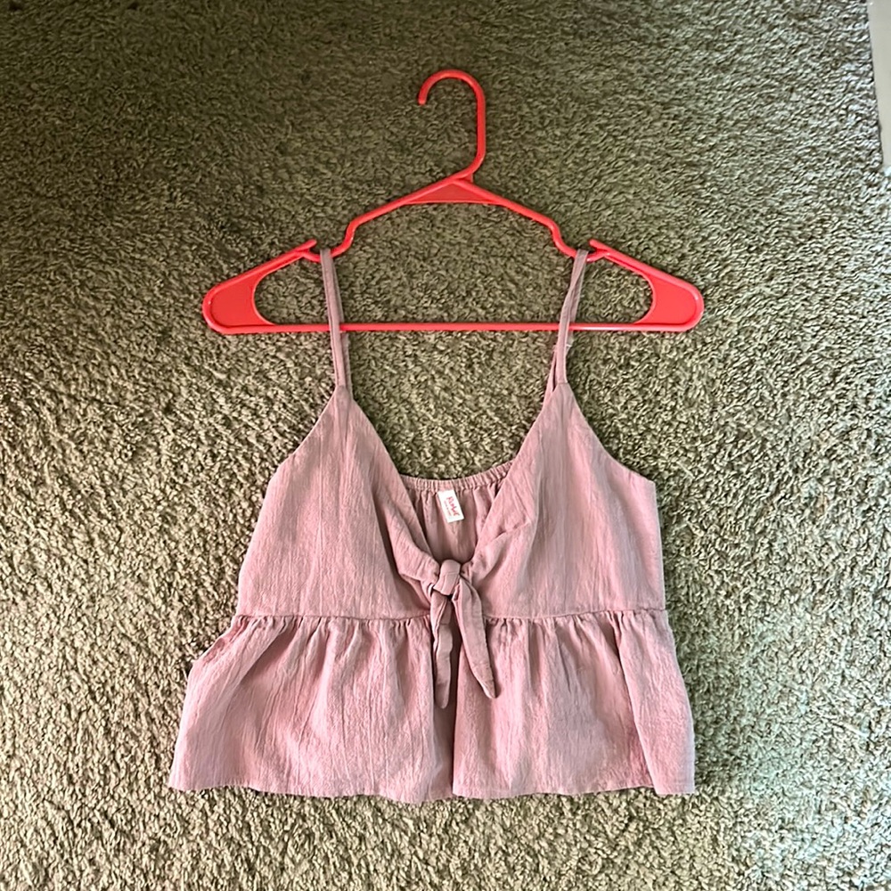 Cropped tie front tank top